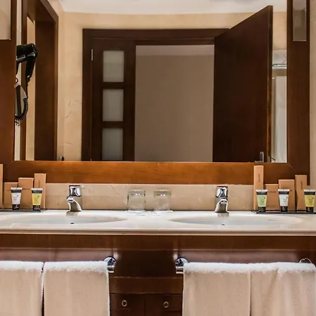 Eurostars Diana Palace 호텔