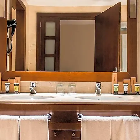 Eurostars Diana Palace 4* بالينثيا