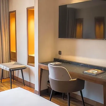 Eurostars Diana Palace 4*